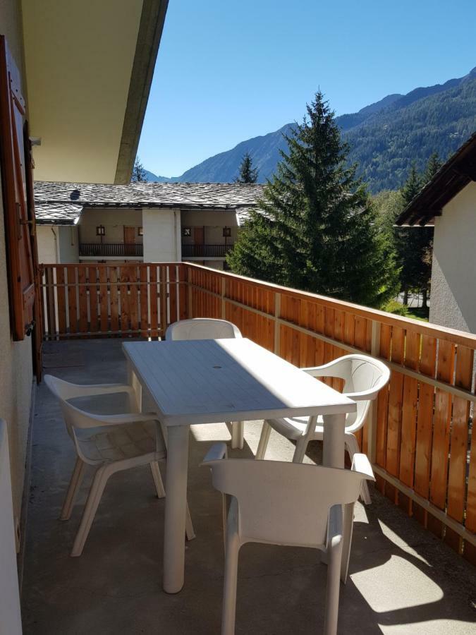 Appartement Quadrifoglio Gressoney-Saint-Jean Exteriör bild